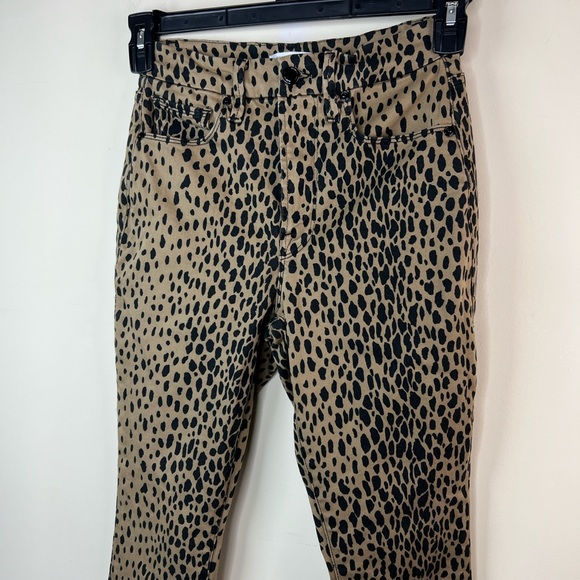 Good American Good Waist Leopard Print Jeans, 4/27 - Picture 4 of 10